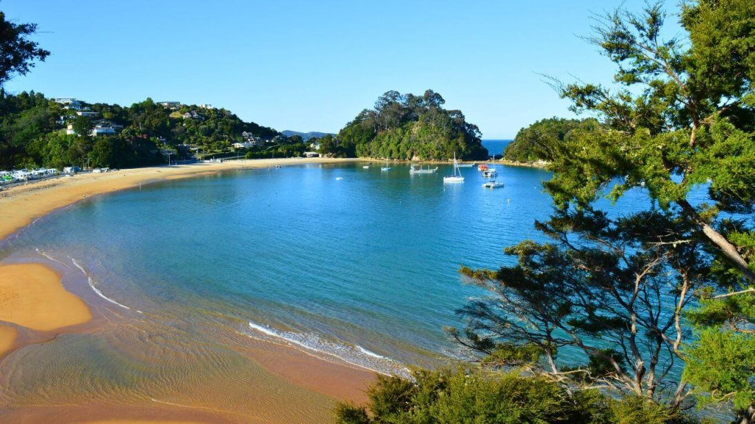 Kaiteriteri Beach in New Zealand